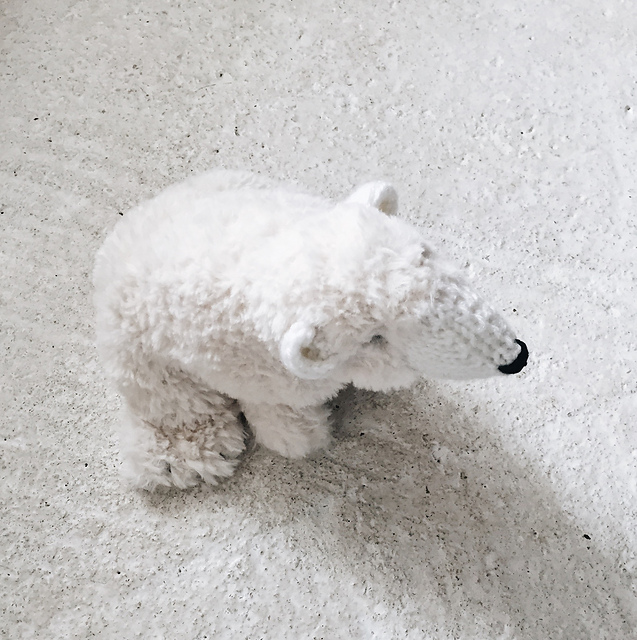 Knitted Polar Bear